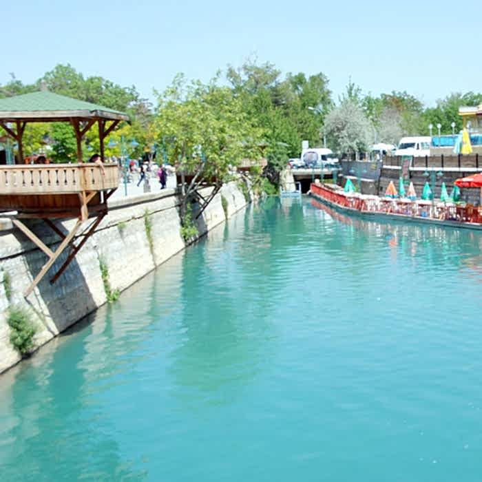 Bakı Aydınlıkevler Mahallesi Halı Yıkama